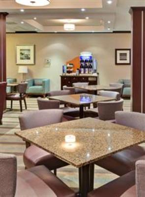 фото отеля Holiday Inn Express Hotel & Suites Kingston