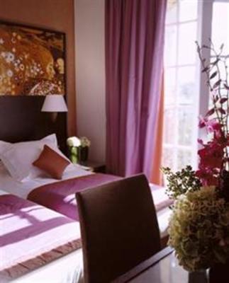 фото отеля Golden Tulip Little Palace
