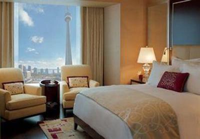 фото отеля Ritz-Carlton Toronto