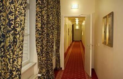 фото отеля Hotel Apartmenthaus Zarenhof