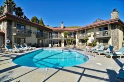 фото отеля BEST WESTERN PLUS Shelter Cove Lodge