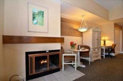 фото отеля BEST WESTERN PLUS Shelter Cove Lodge