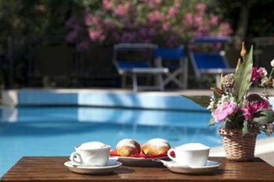 фото отеля Venezia Hotel Pietrasanta