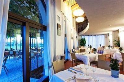 фото отеля Borgo Ronchetto Relais & Gourmet