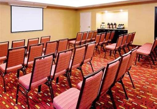 фото отеля Courtyard by Marriott - Tuscaloosa