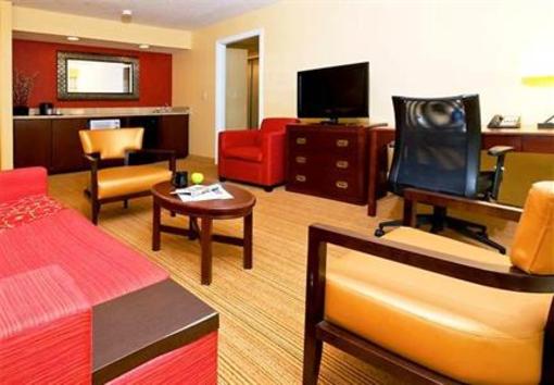 фото отеля Courtyard by Marriott - Tuscaloosa
