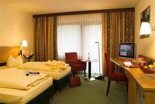 фото отеля Parkhotel Rodermark