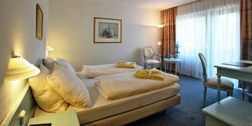 фото отеля Parkhotel Rodermark