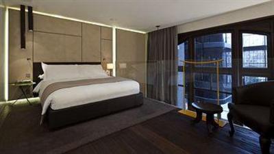 фото отеля Conservatorium Hotel