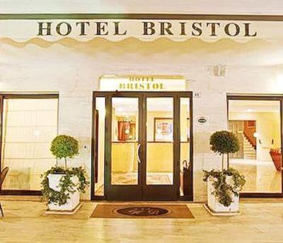 фото отеля Nouvo Bristol Hotel