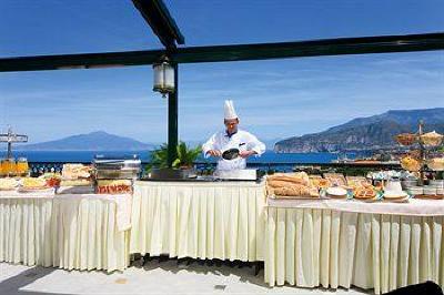 фото отеля Grand Hotel Capodimonte Sorrento