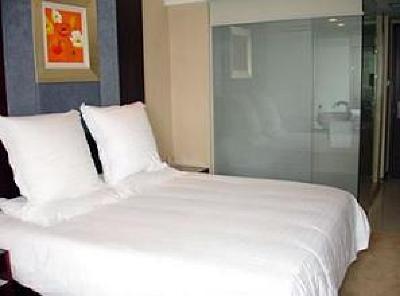 фото отеля St.Rich Hotel