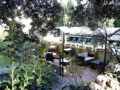 фото отеля Hotel Les Cedres Villeneuve-les-Avignon