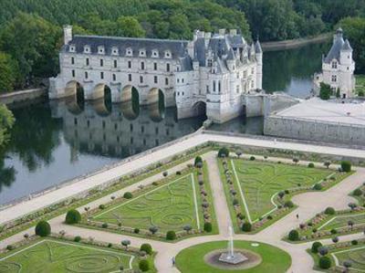 фото отеля Hostel Du Roy Chenonceaux