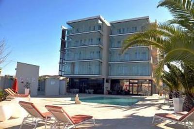 фото отеля Kyriad Prestige Toulon Hotel La Seyne-sur-Mer