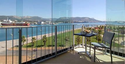 фото отеля Kyriad Prestige Toulon Hotel La Seyne-sur-Mer