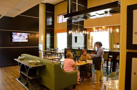 фото отеля Hampton Inn & Suites Houston/Pasadena