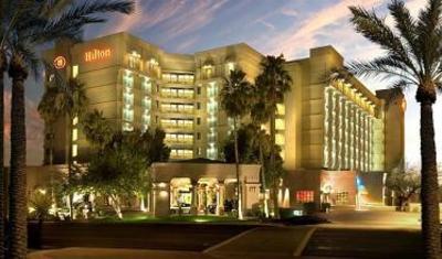 фото отеля Hilton Phoenix East / Mesa