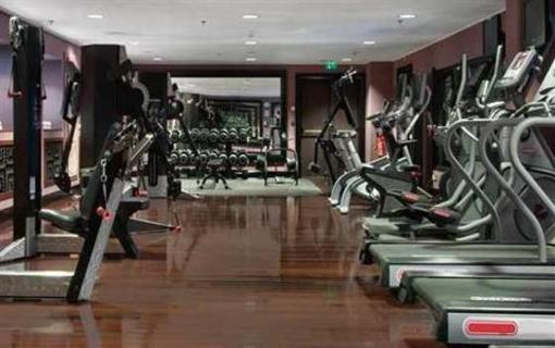 фото отеля Hilton Evian-les-Bains