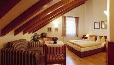 фото отеля Weisses Kreuz Hotel Innsbruck