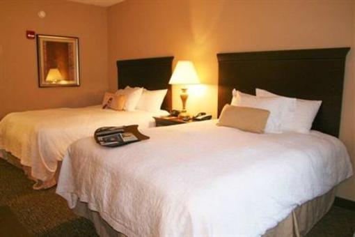 фото отеля Hampton Inn Spring Lake-Ft. Bragg