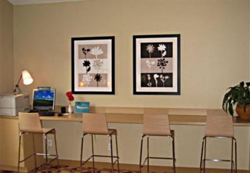 фото отеля TownePlace Suites Seattle Southcenter