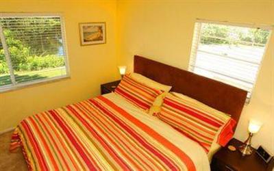 фото отеля Whitewater Homes