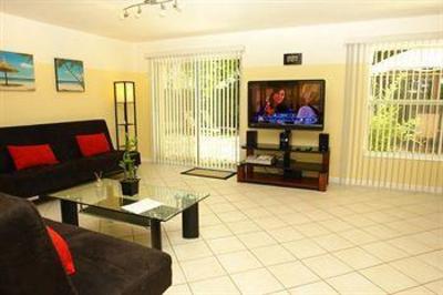 фото отеля Whitewater Homes