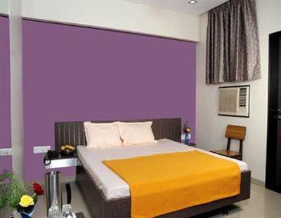 фото отеля Pals Hotel