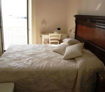 фото отеля Dimora Dei Baroni B&B