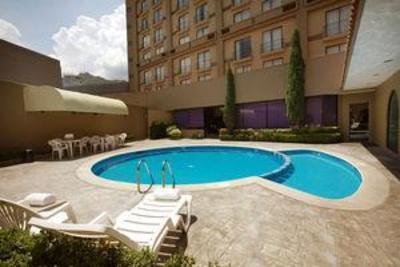 фото отеля Fiesta Inn Monterrey Valle