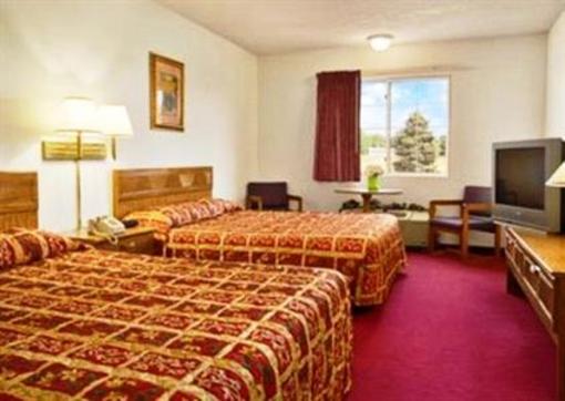 фото отеля Regency Inn & Suites Kimball