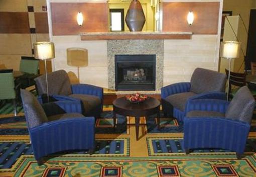 фото отеля SpringHill Suites Erie