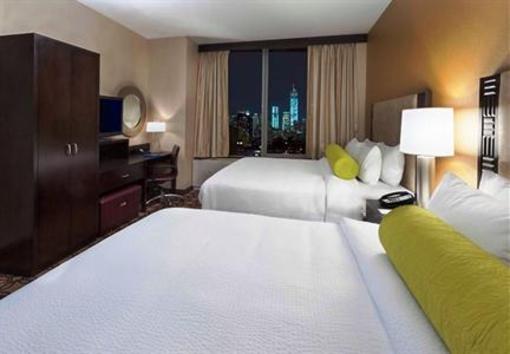 фото отеля Fairfield Inn & Suites New York Midtown Manhattan Penn Station