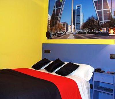 фото отеля Hotel Jc Rooms Puerta Del Sol Madrid