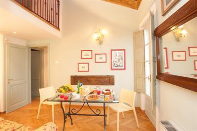 фото отеля Casale la Favorita