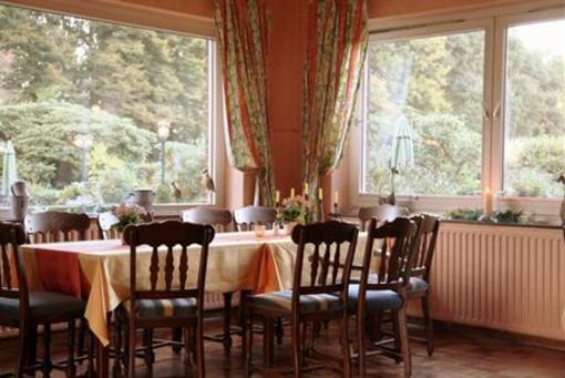 фото отеля Landhotel Zur Gronenburg