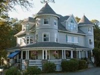 Castle Manor Inn