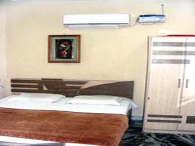 фото отеля Hotel Height Residency