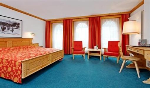 фото отеля Edelweiss Swiss Q Hotel