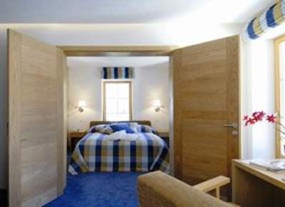 фото отеля Edelweiss Swiss Q Hotel