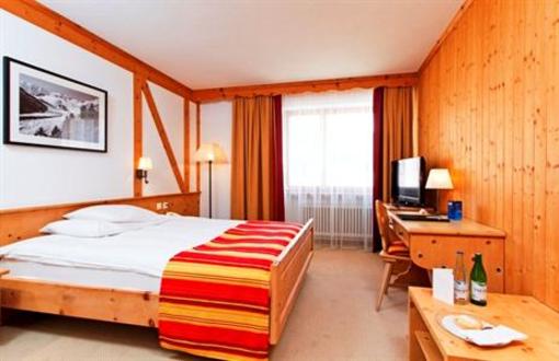 фото отеля Edelweiss Swiss Q Hotel