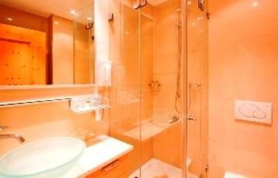 фото отеля Edelweiss Swiss Q Hotel