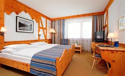 фото отеля Edelweiss Swiss Q Hotel