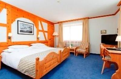 фото отеля Edelweiss Swiss Q Hotel