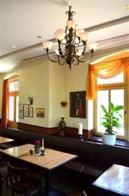 фото отеля Schloss-gut-Hotel Sommers Kurhaus