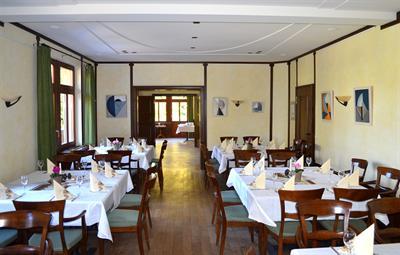 фото отеля Schloss-gut-Hotel Sommers Kurhaus