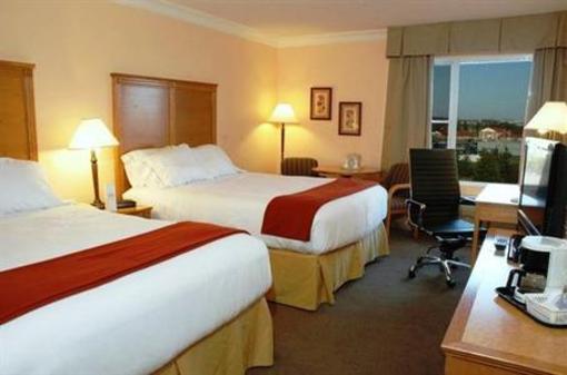 фото отеля Holiday Inn Express Hotel & Suites Charlottetown