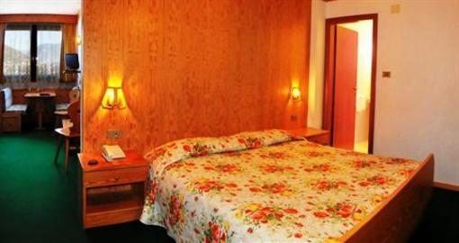 фото отеля Hotel Alpenrose Vattaro