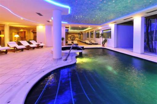 фото отеля Hotel Alpenrose Vattaro